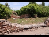 08627 ostia - regio v - insula x - via degli augustali - noerdl der domus su via degli augustali (v,x,1) - westfront - suedl raeume (2. raum) - bli ri osten - 06-2024.jpg